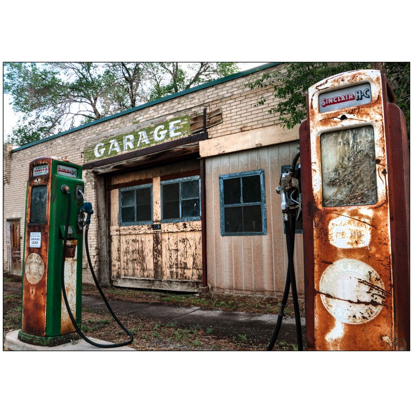 Old Service Station - Highway 89, Utah - bp0060 - Photograph Print Poster Picture Photography Art Artist Landscape Images