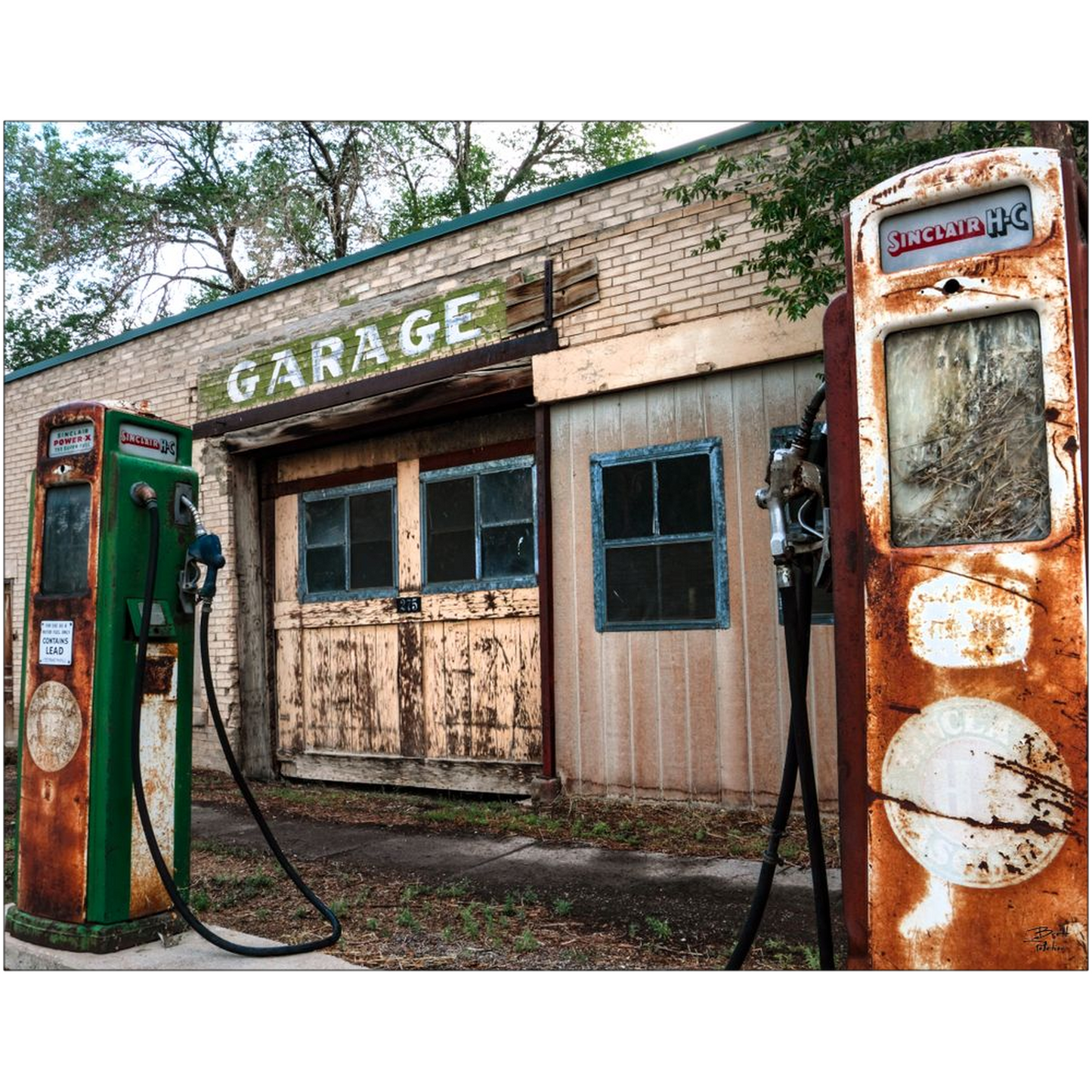 Old Service Station - Highway 89, Utah - bp0060 - Photograph Print Poster Picture Photography Art Artist Landscape Images